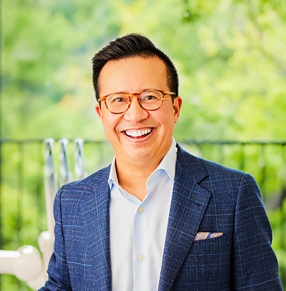 Fort Worth Texas dentist Doctor Johnny Cheng