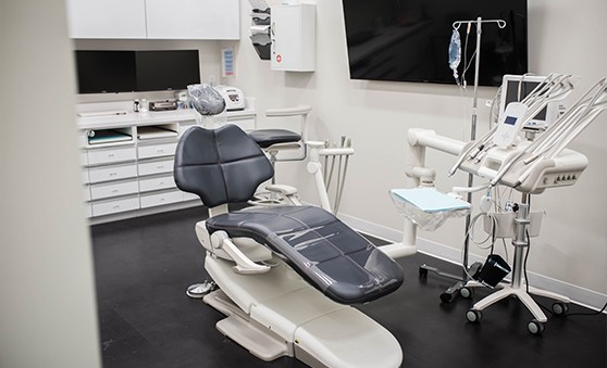Woman feeling comfortable at the dentist’s thanks to the Solea laser in Fort Worth