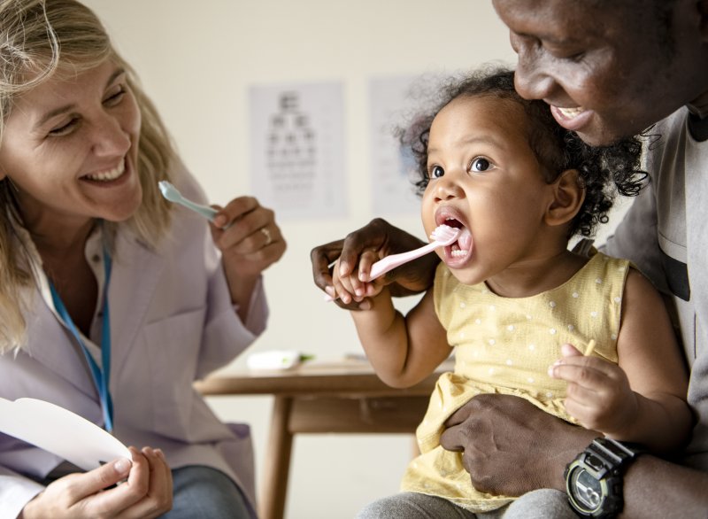 child during first dental visit